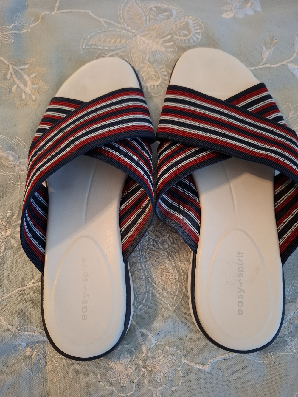 Easy Spirit Women’s Striped Crossband Slide Sandals in Navy/Red